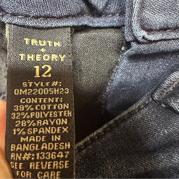 Truth + Theory High Rise Jeans Size 12 - Picture 12 of 12